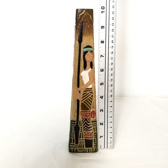 Vintage Rare Native Indian Vase  Pottery with Carved Navajo Woman on Each Side - Picture 3 of 8